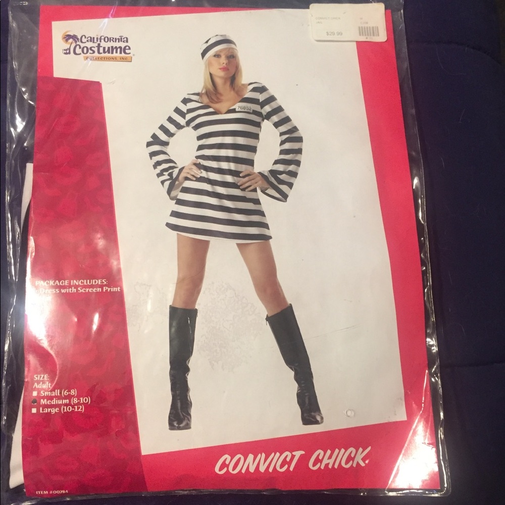 Costume